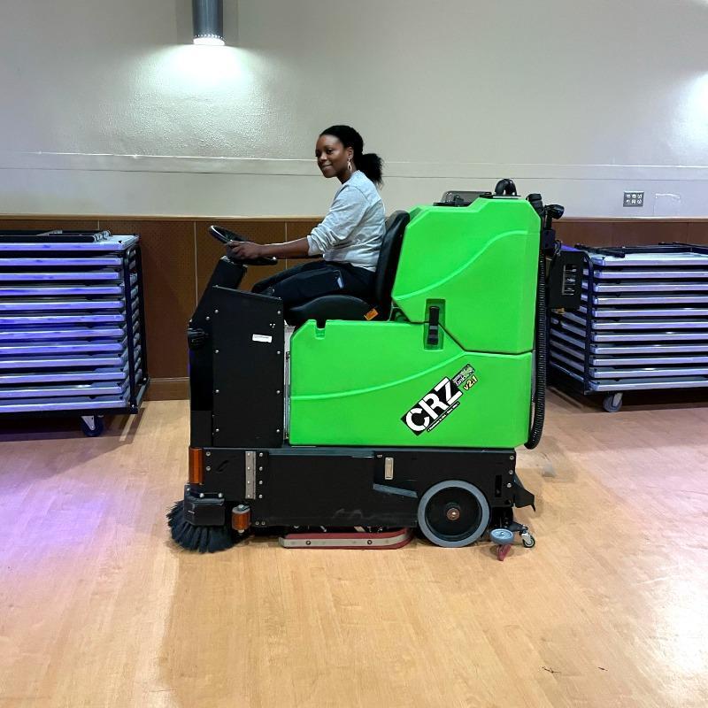 Tomcat Ride On Floor Scrubbers CRZ cafeteria vinyl sheet A Tomcat CRZ ride on floor scrubber cleans the viny sheet flooring in the cafeteria of a Indiana VA hospital