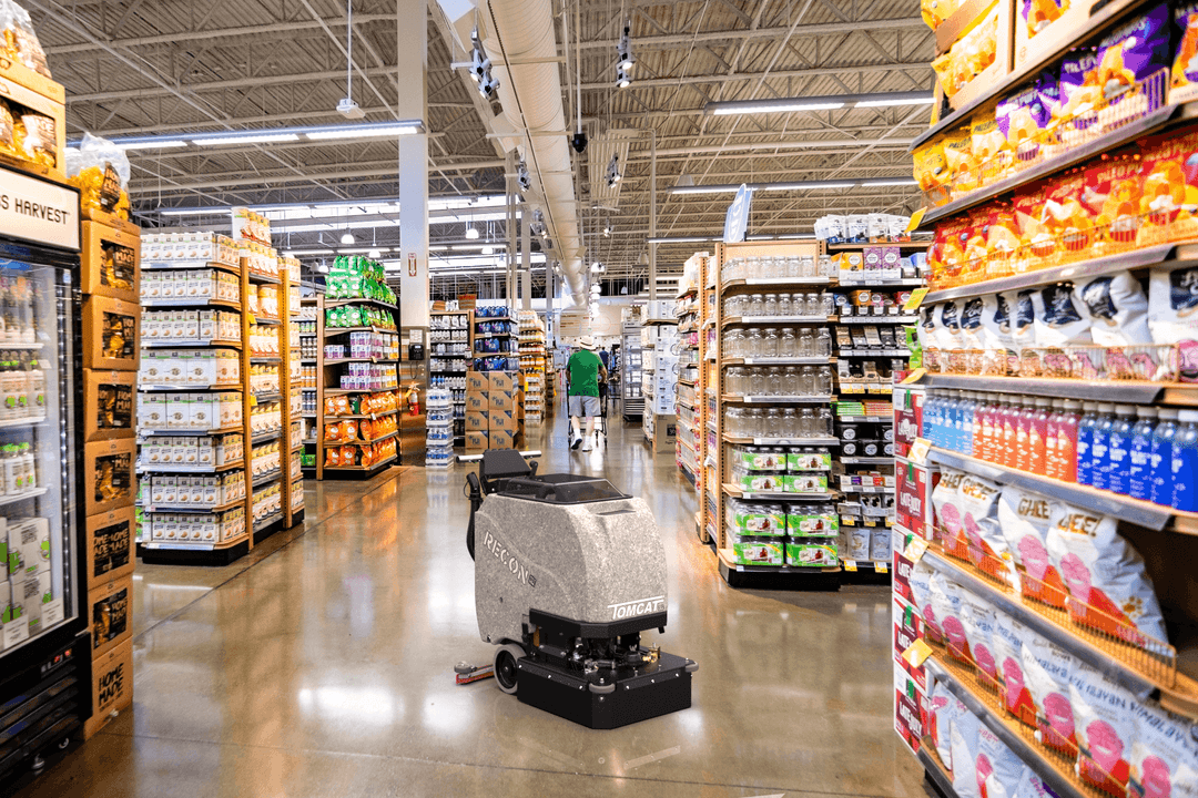 Tomcat showcasing the various applications of their floor scrubbers, in this case, in Retail - Grocery